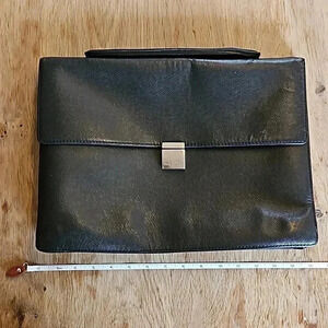 Louis Vuitton Porte Document Black Taiga Leather Briefcase